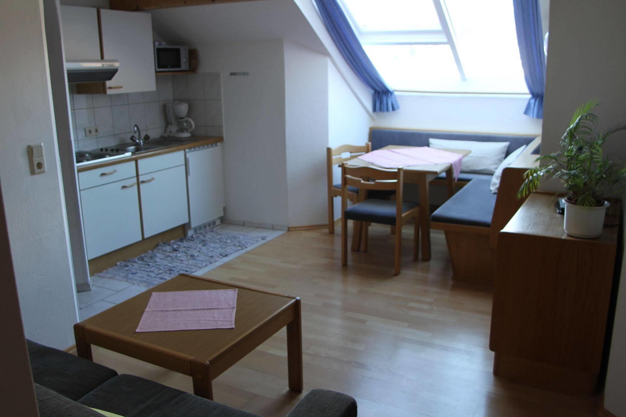 Collina Hotel Garni Nauders Exterior foto