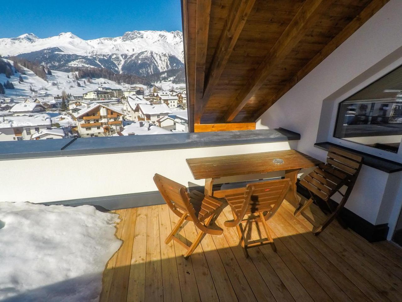 Collina Hotel Garni Nauders Exterior foto
