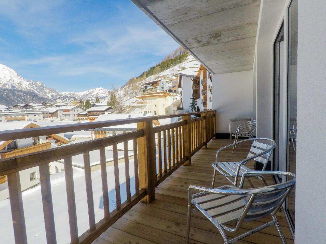 Collina Hotel Garni Nauders Exterior foto