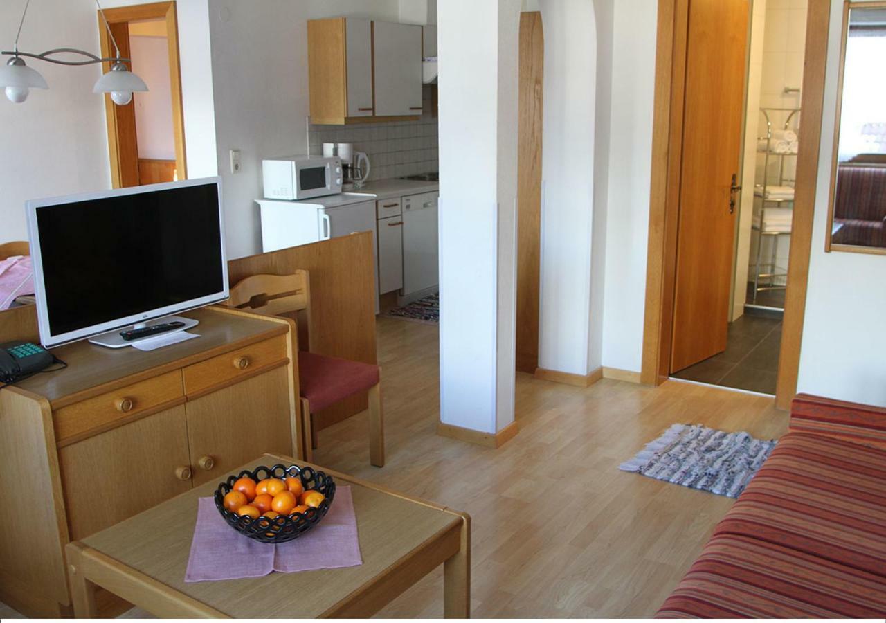 Collina Hotel Garni Nauders Exterior foto